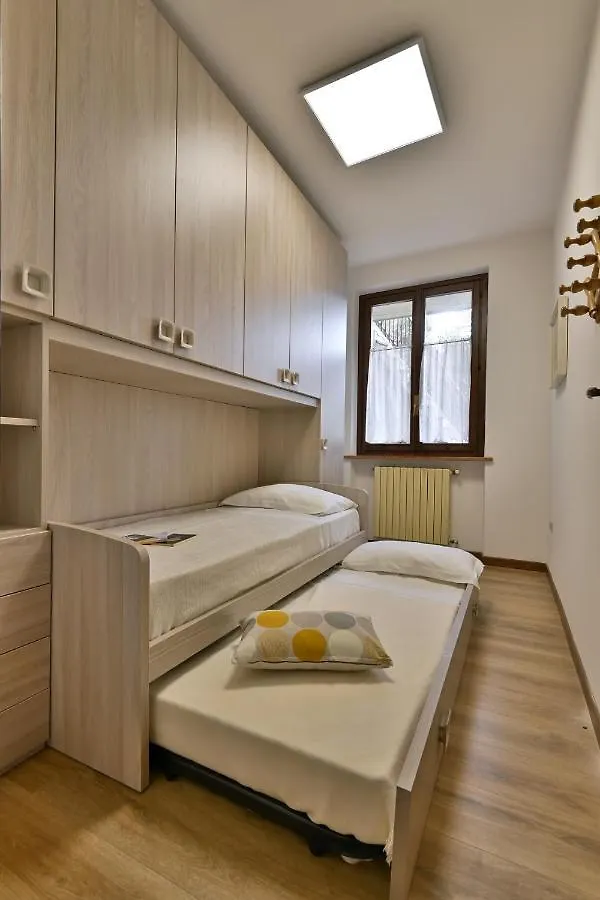 Casa Mamma Gisella - Theater Home Tignale 0*,  Italy